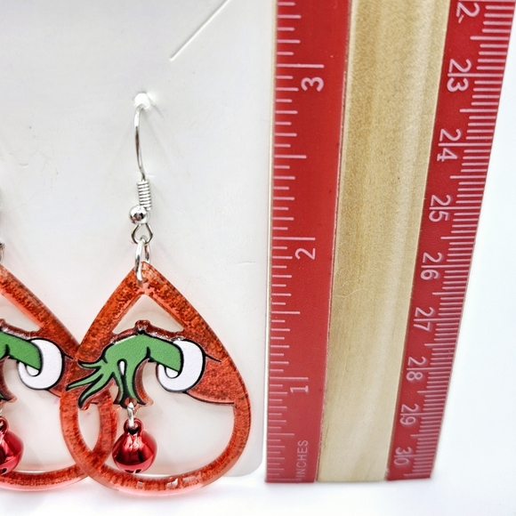 Grinch Hand Christmas Bell Sparkly Acrylic Dangle French Hook Earrings  New - Picture 3 of 3